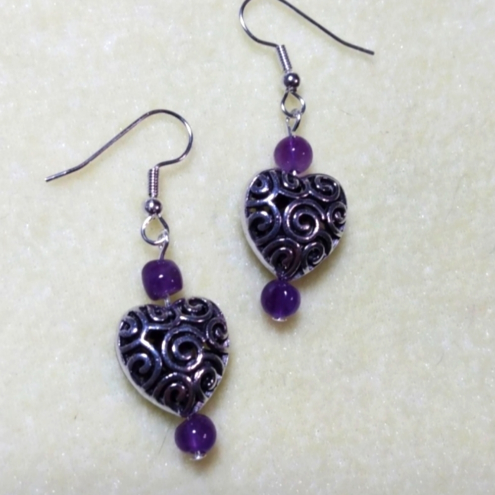 HAND CRAFTED SILVER TONE SCROLL HEART EARRINGS WITH AMETHYST